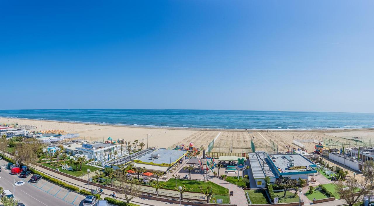 Hotel Buenos Aires Cervia Ngoại thất bức ảnh