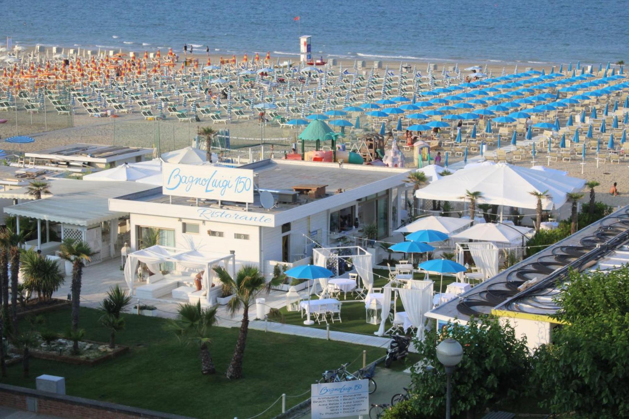 Hotel Buenos Aires Cervia Ngoại thất bức ảnh